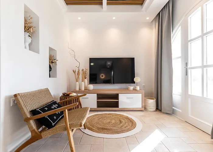 Avas Palm By Aegean Breeze Lagoon-style Shared Pool * Pláka