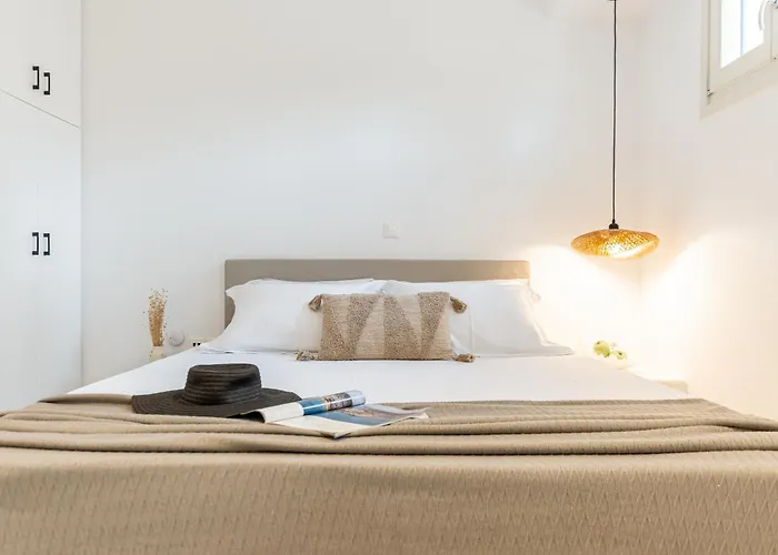 Avas Palm By Aegean Breeze Lagoon-style Shared Pool * Pláka