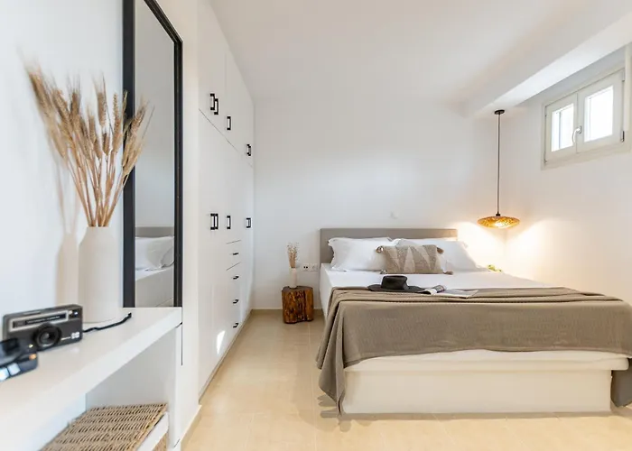 Villa Avas Palm By Aegean Breeze Lagoon-style Shared Pool